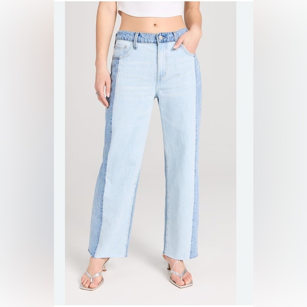 Blue Straight Leg Jeans with Light Wash